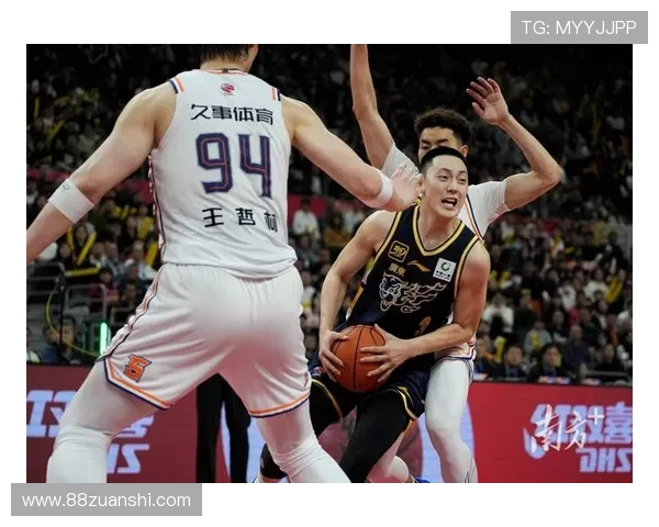 CBA上海队精彩比赛回顾：球员表现与战术分析